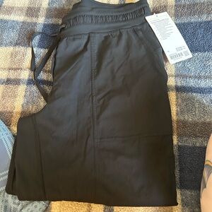 Lululemon Dance Studio Pants cropped